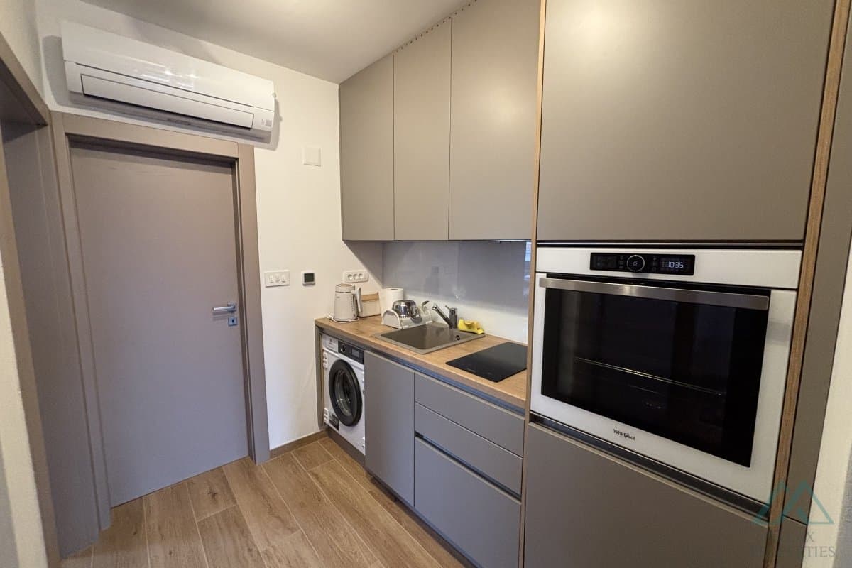 apartmán se 2 ložnicemi a moderním nábytkem - Čiovo, Okrug Gornji, jen 120 m od moře - foto 5