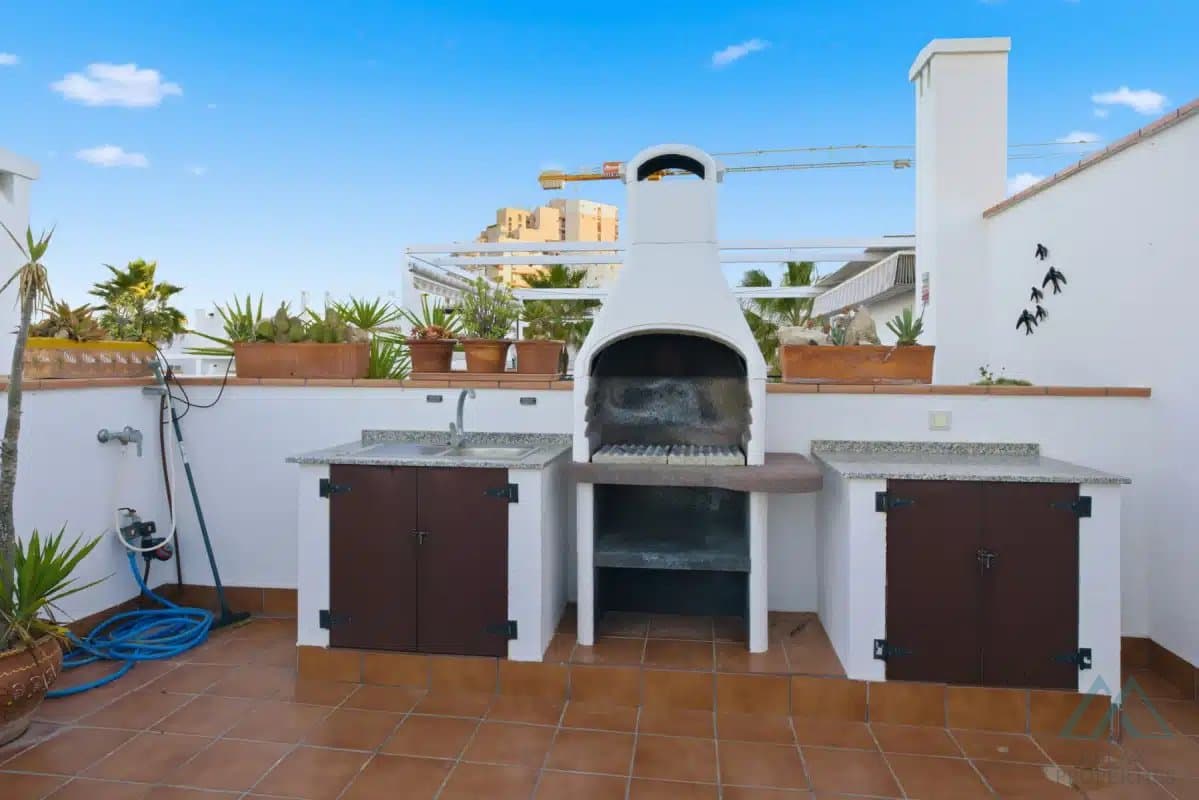 apartmán se 3 ložnicemi v nejvyšším patře, s panoramatickým výhledem na moře, 74 m², v Azul Beach, La Mata, exkluzivní nabídka - foto 19