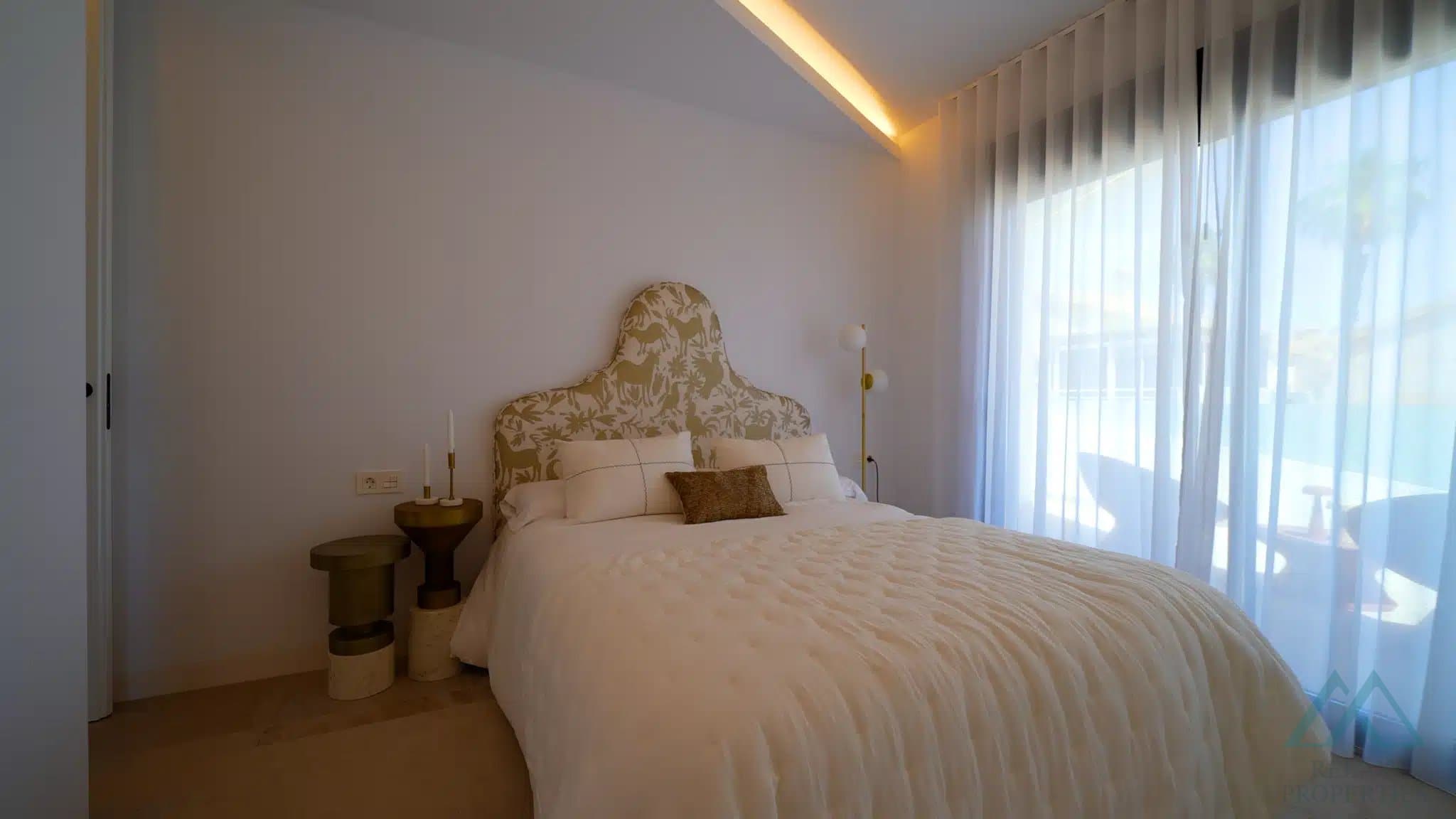 Vila se 3 ložnicemi ve Villa Le Mans, Los Altos s vlastním bazénem - foto 17