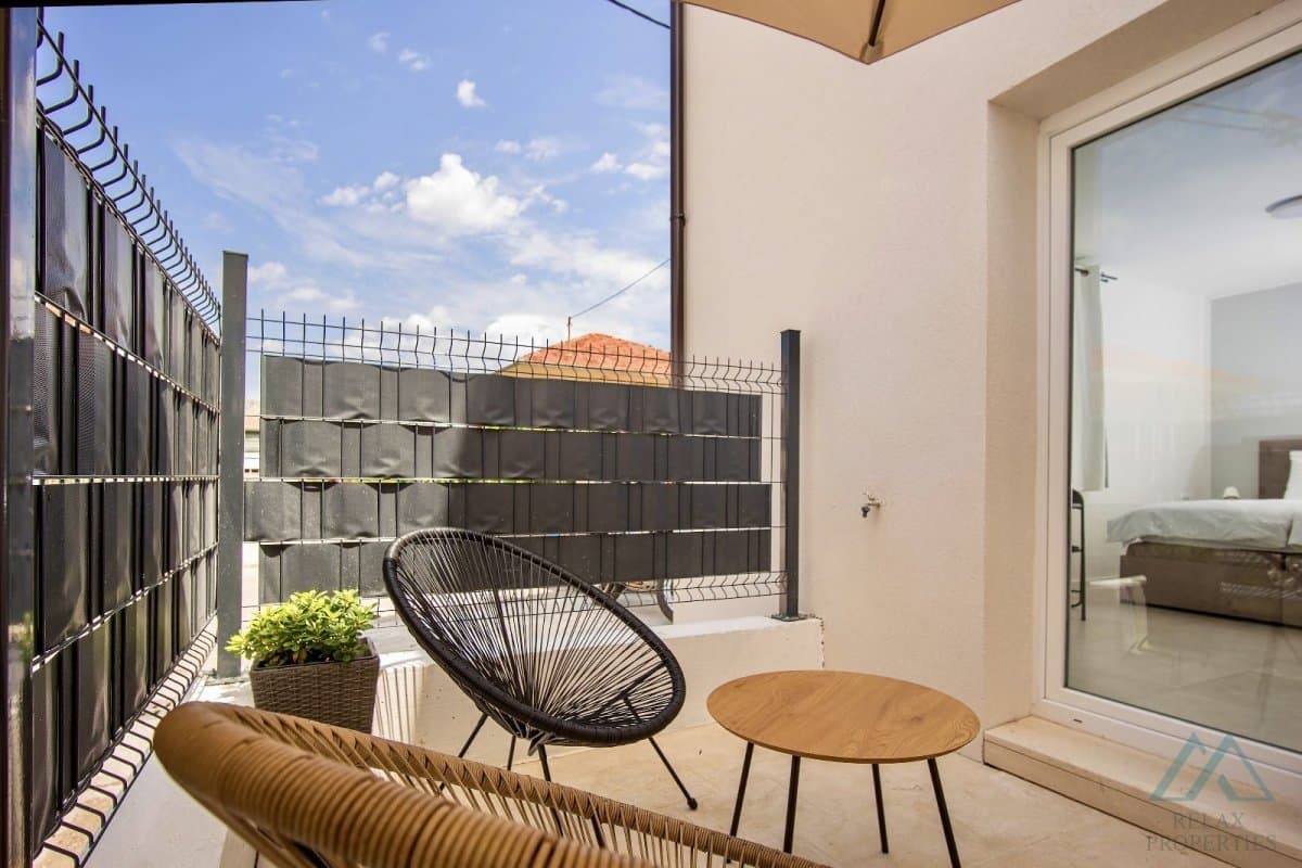 Moderní apartmánový dům s 6 jednotkami - Trogir, 150 m od moře, výborná investice - foto 4