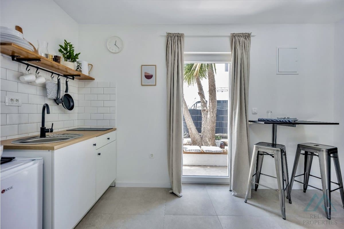 Moderní apartmánový dům s 6 jednotkami - Trogir, 150 m od moře, výborná investice - foto 16