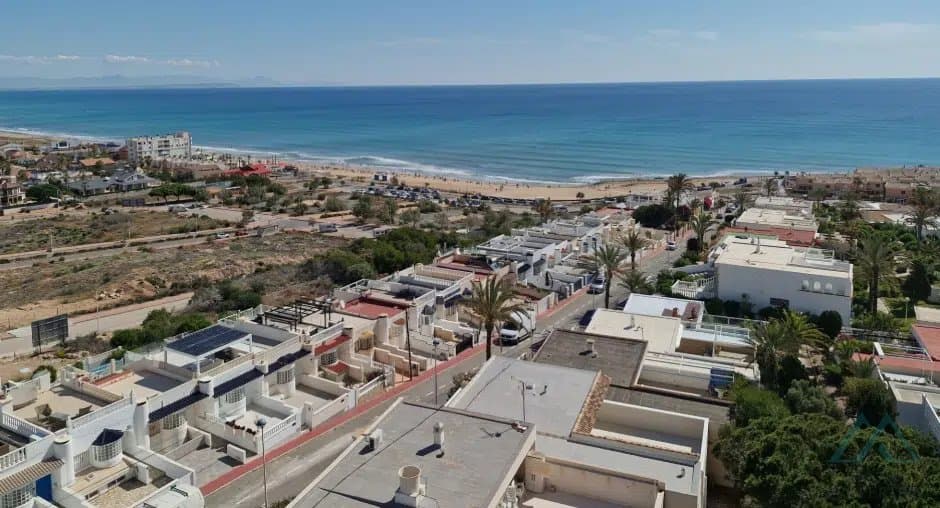 Apartmán s přímým výhledem na moře - La Mata, 150 m od pláže - foto 13
