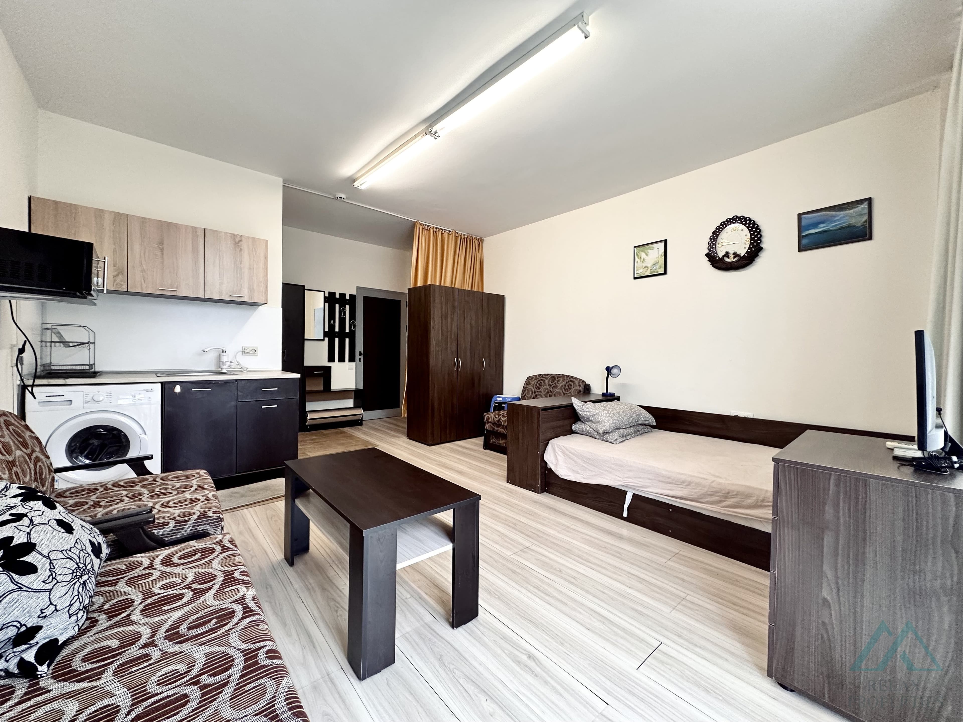 Na prodej zařízené studio, komplex Perla, Slunečné pobřeží, 300 m od pláže - foto 4