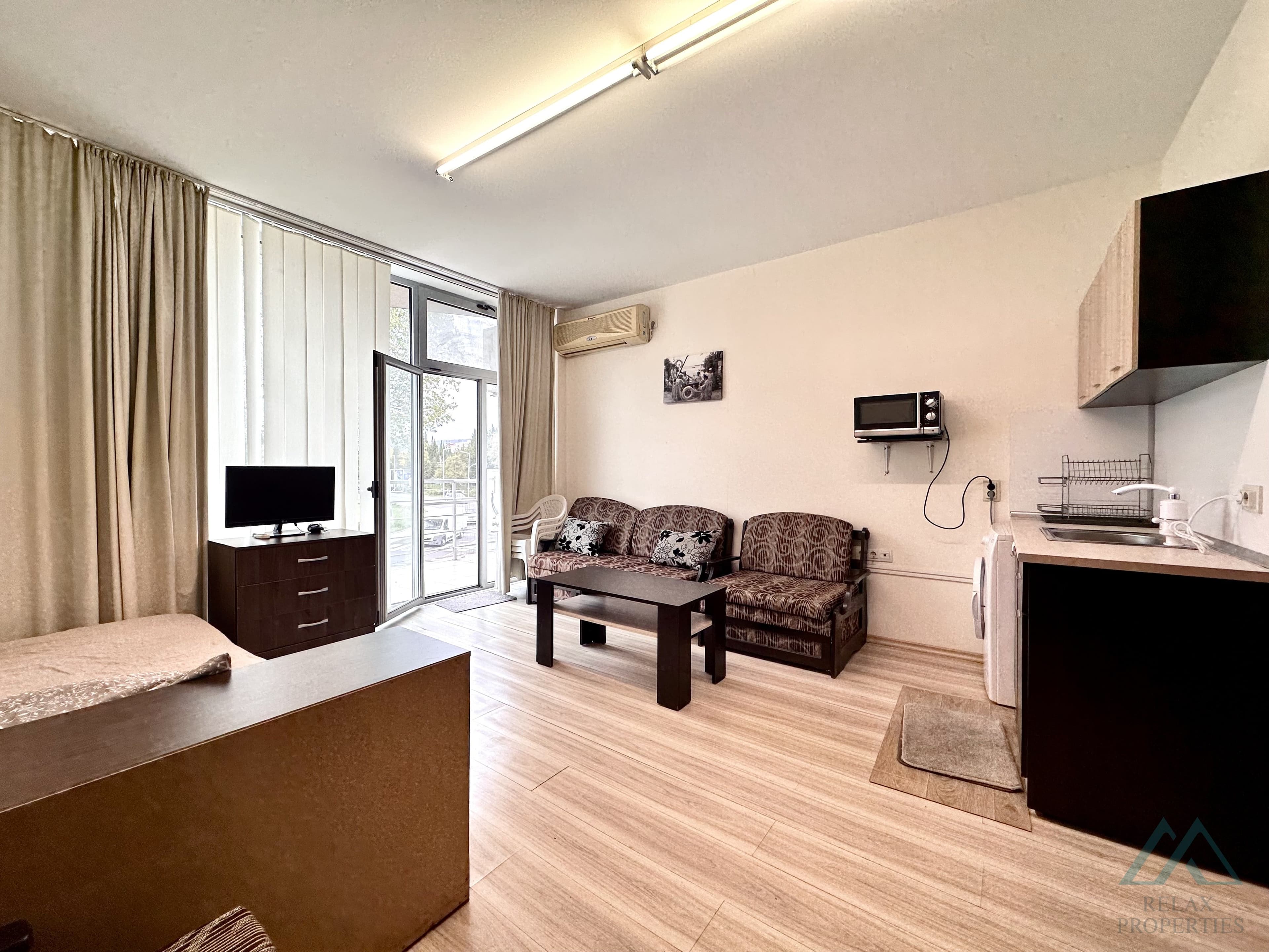 Na prodej zařízené studio, komplex Perla, Slunečné pobřeží, 300 m od pláže - foto 10
