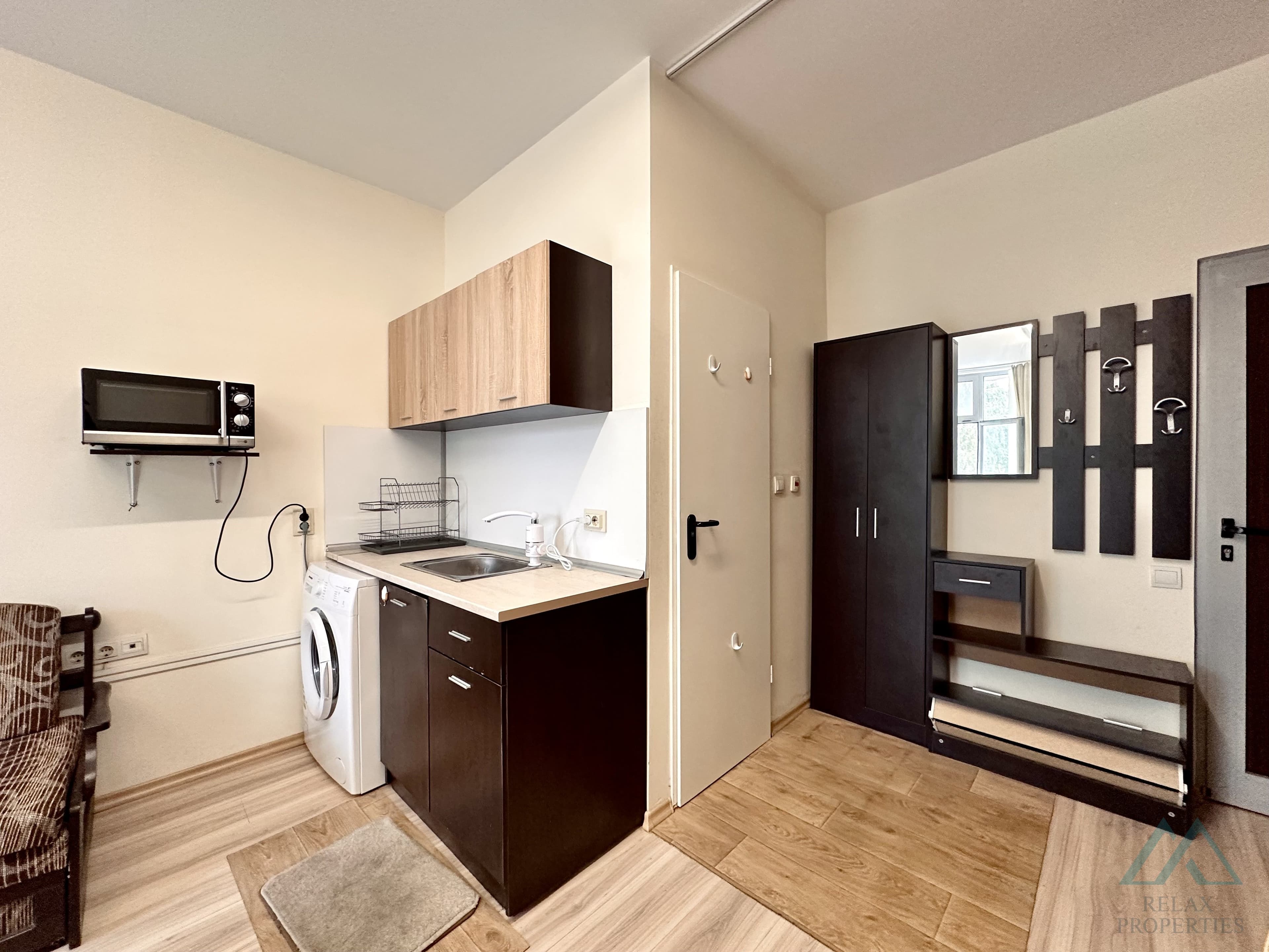 Na prodej zařízené studio, komplex Perla, Slunečné pobřeží, 300 m od pláže - foto 13