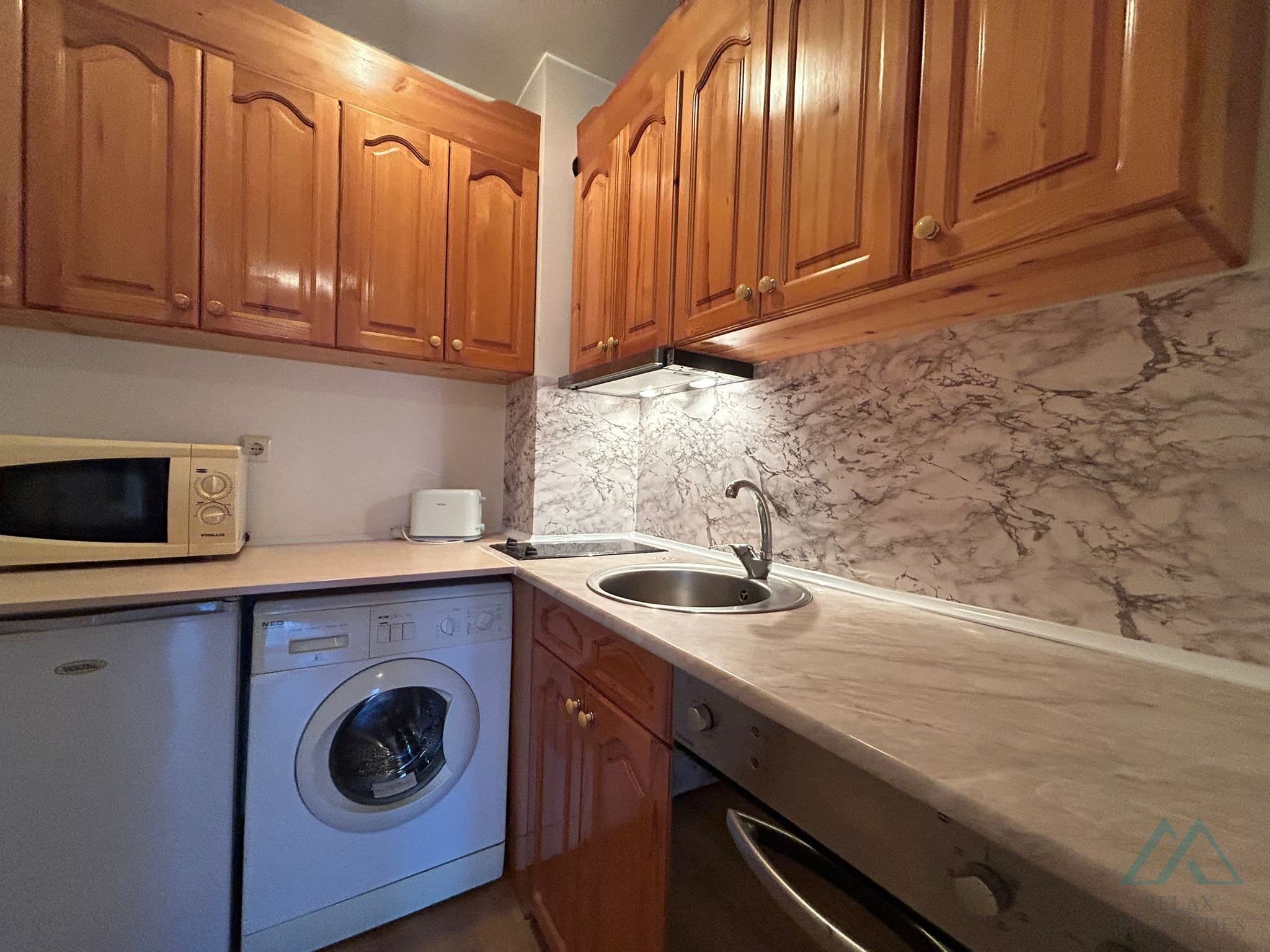 Prostorné studio 50 m², komplex Flores Park, jen 300 m od pláže, Slunečné pobřeží - foto 2