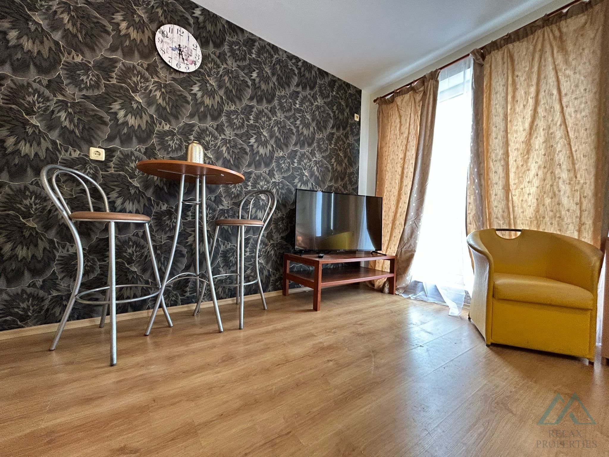Prostorné studio 50 m², komplex Flores Park, jen 300 m od pláže, Slunečné pobřeží - foto 5