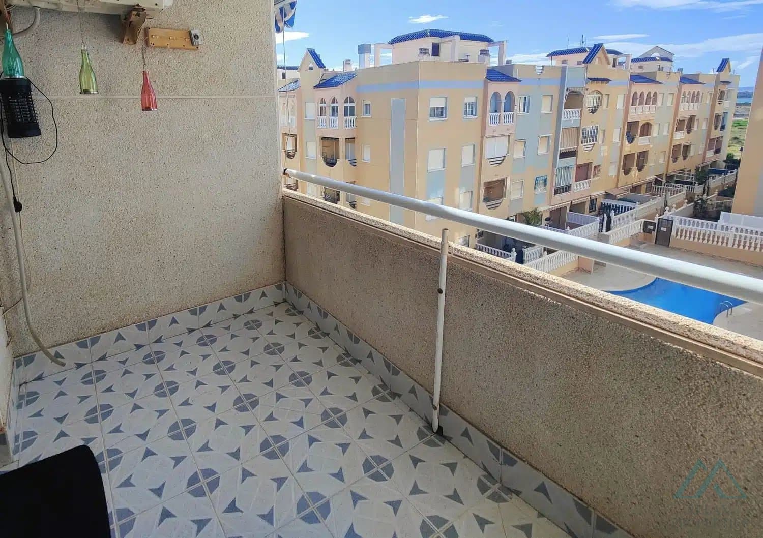 Apartmán s bazénem a terasou jen 150 m od pláže La Mata, Torrevieja - foto 3