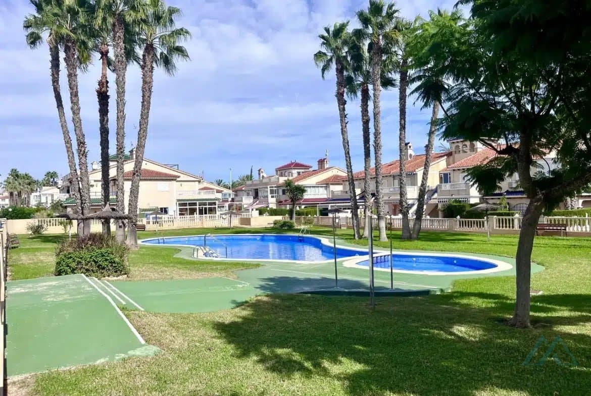 Penthouse po rekonstrukci s výhledem na moře - Playa Flamenca, Zenia Star 1 - foto 1