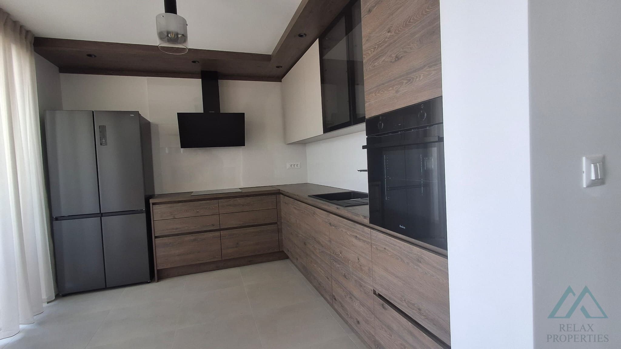 Moderní nově postavená vila s bazénem a výhledem na moře - Žaborić, Chorvatsko - foto 4