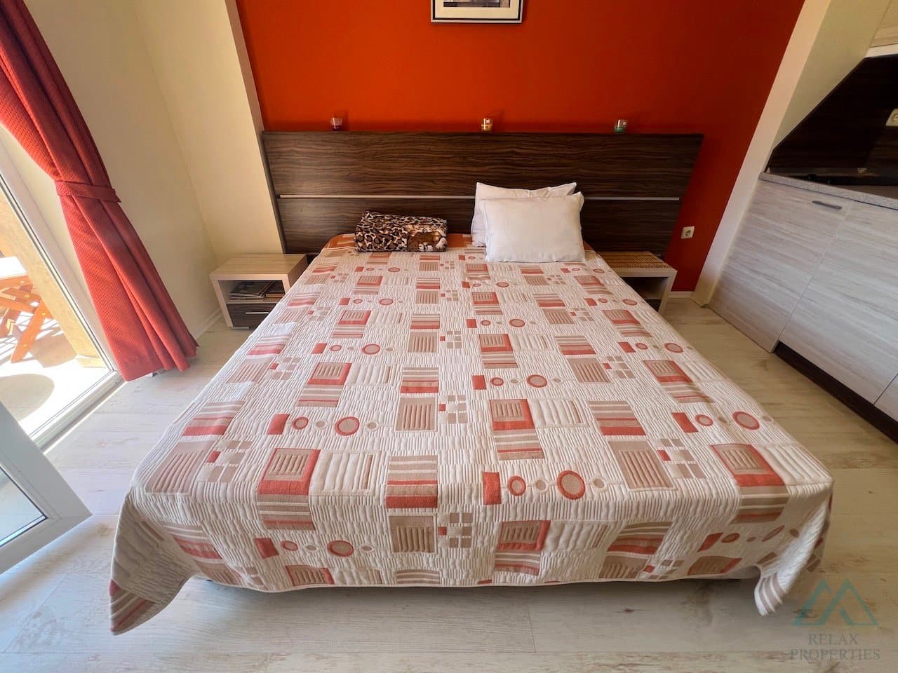 Skvělá cena! Apartmán v komplexu Aphrodite 2, 400 m od pláže, Slunečné pobřeží - foto 4