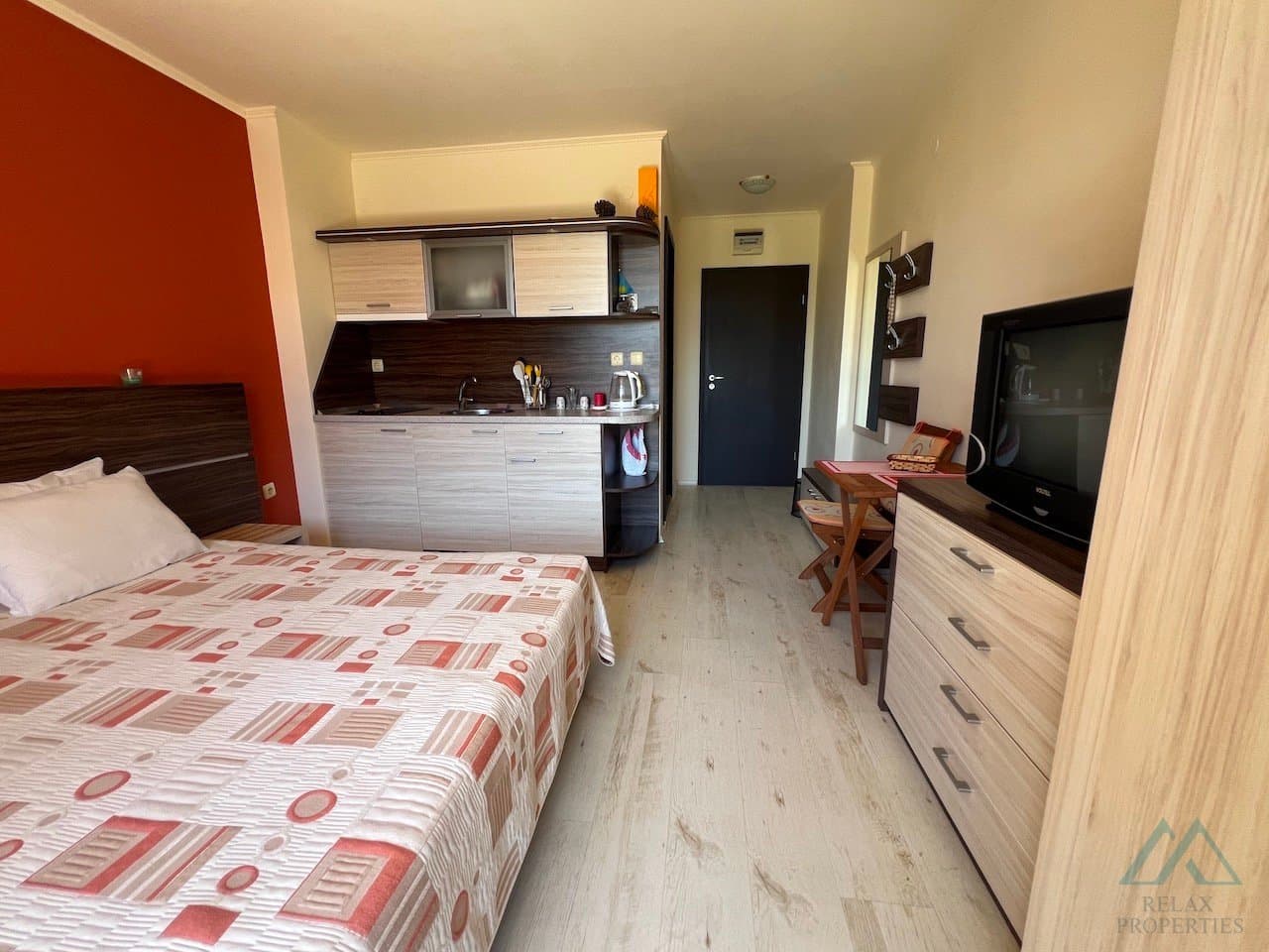 Skvělá cena! Apartmán v komplexu Aphrodite 2, 400 m od pláže, Slunečné pobřeží - foto 5