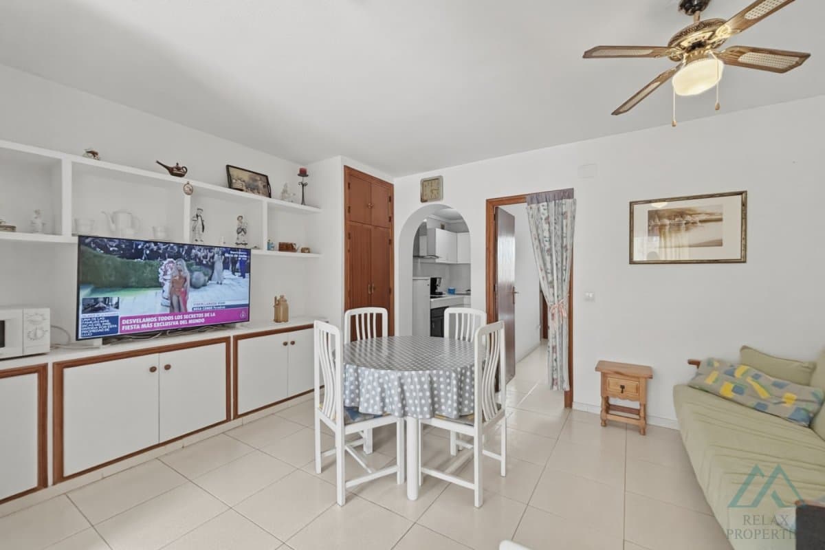 Skvělá cena! apartmán 2+kk, bazénem a pouhých 400 metrů od pláže La Mata, Španělsko - foto 5