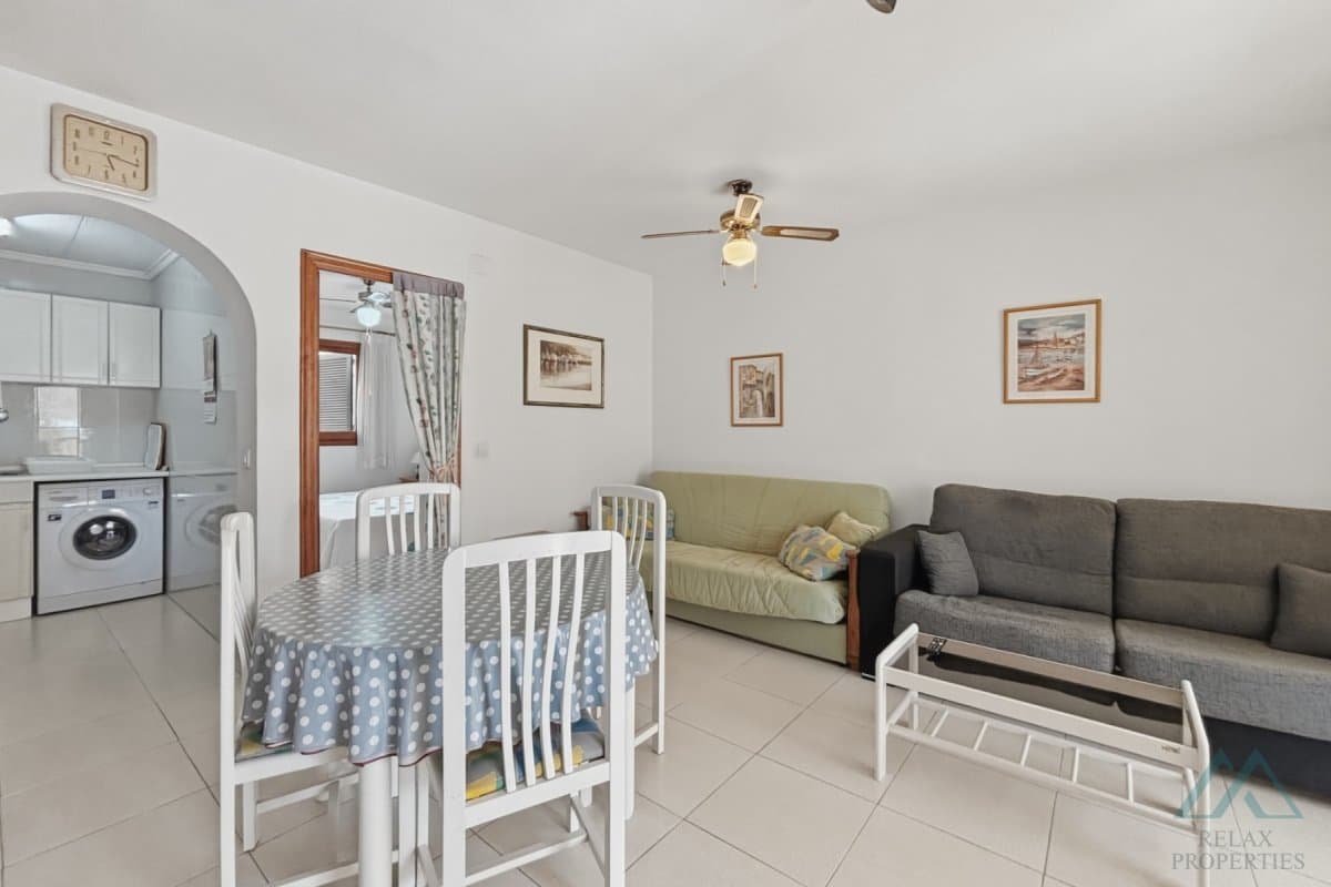 Skvělá cena! apartmán 2+kk, bazénem a pouhých 400 metrů od pláže La Mata, Španělsko - foto 4