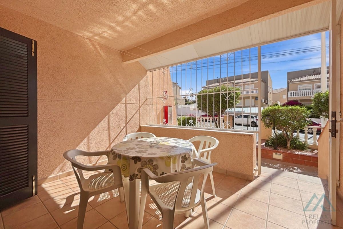 Skvělá cena! apartmán 2+kk, bazénem a pouhých 400 metrů od pláže La Mata, Španělsko - foto 3