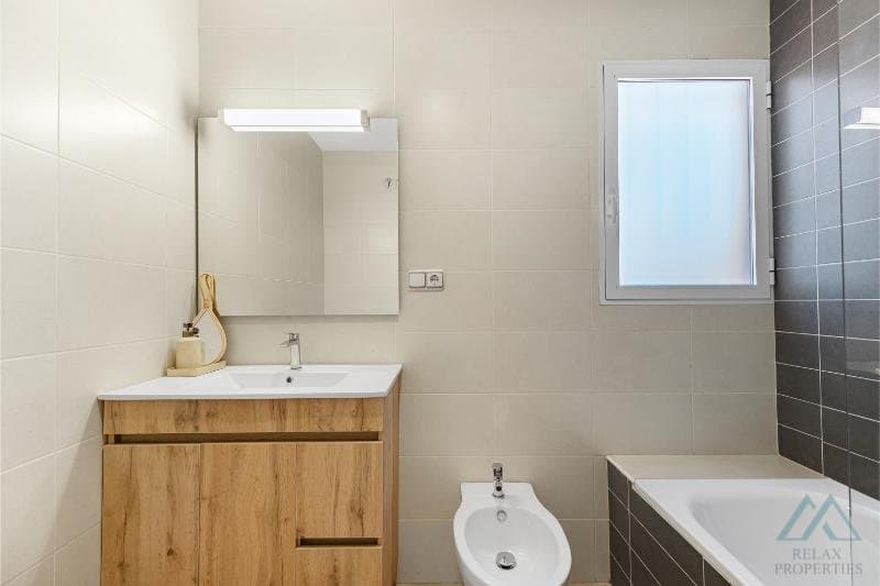 Nové apartmány Perla del Mar v Lomas Cabo Roig - moderní bydlení na pobřeží Costa Blanca - foto 39