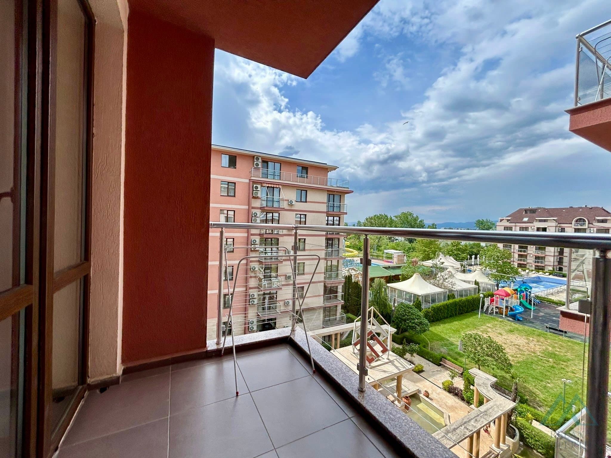 apartmán 3+kk v Tarsis Club & Spa Resort, Slunečné pobřeží - foto 17