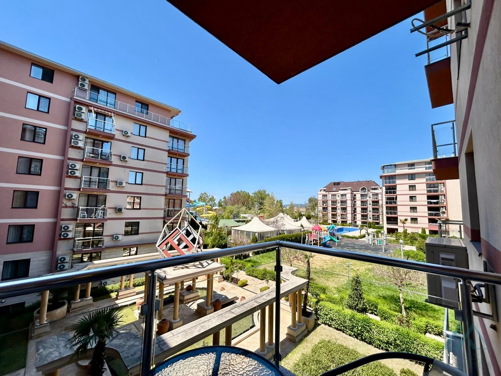 Skvělá cena! Apartmán s výhledem na bazén v Tarsis Club & SPA, Slunečné pobřeží - foto 3