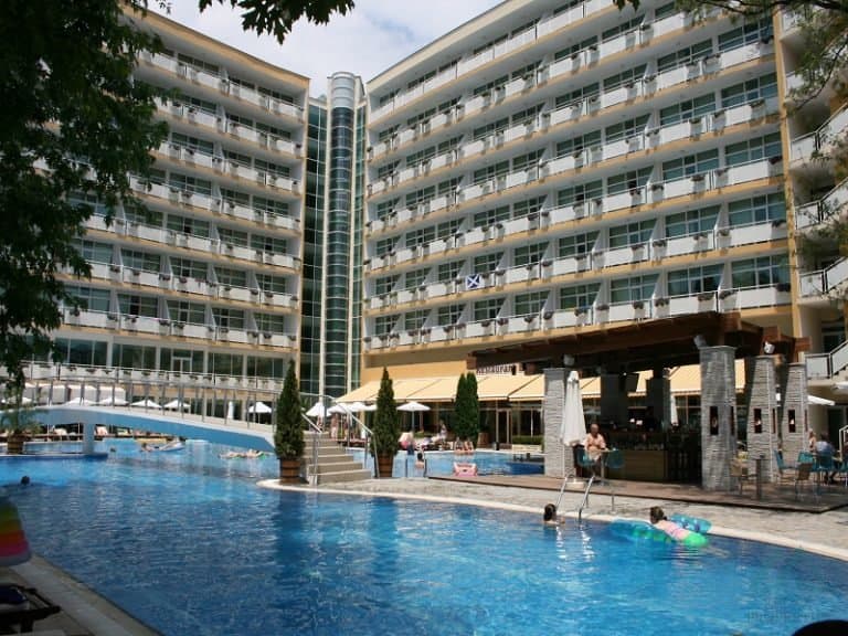 apartmán 2+kk s výhledem na moře, 200 m od pláže - Slunečné pobřeží - foto 30
