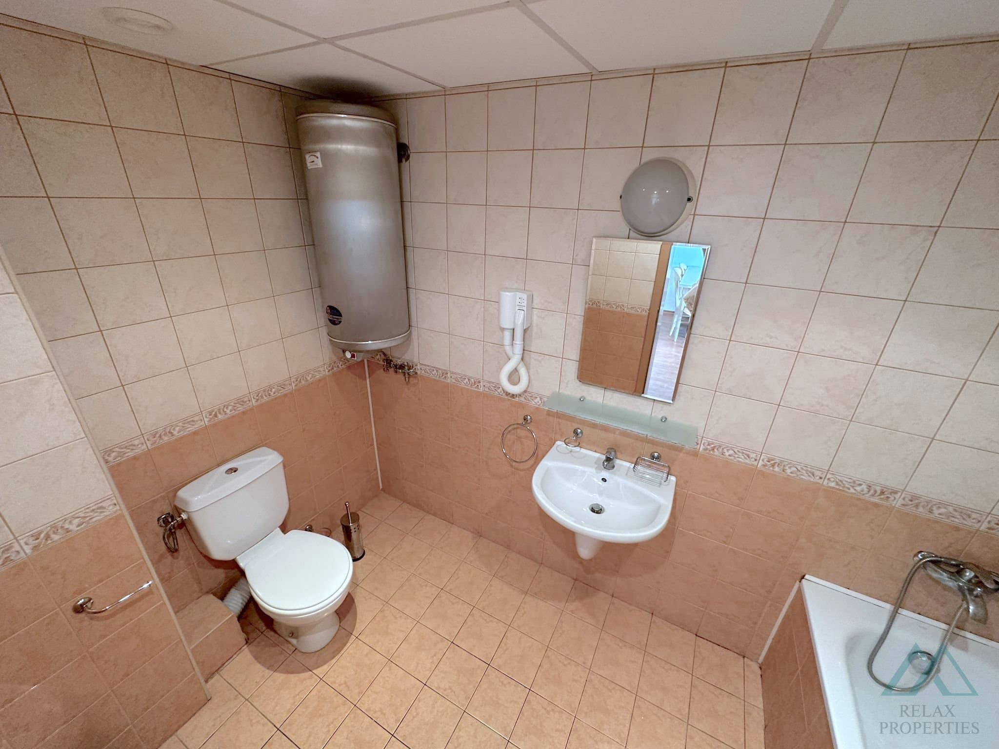 Apartmán s výhledem na moře a bazén, 200 m od pláže - Slunečné pobřeží - foto 19