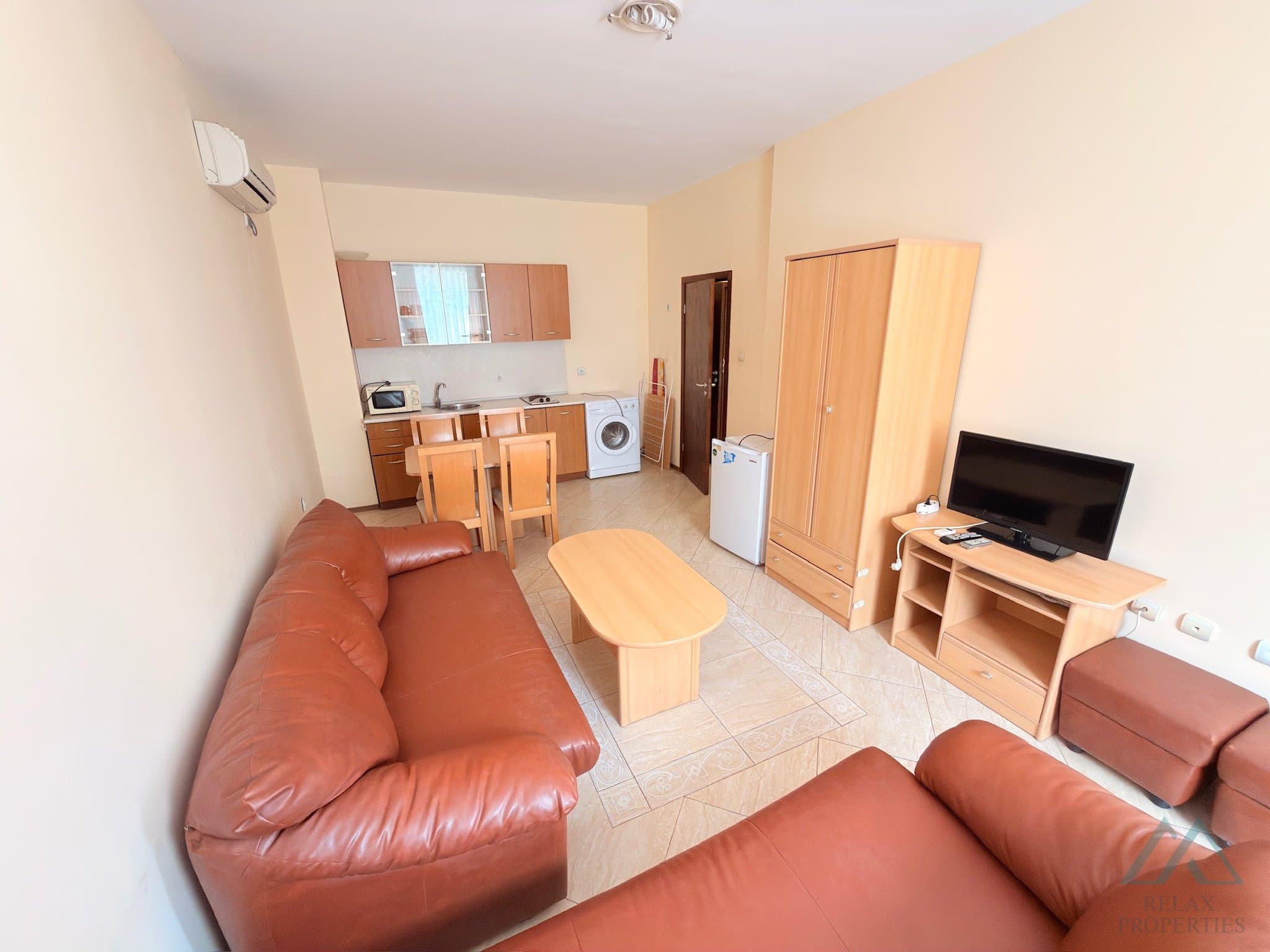 Skvělá cena! 2+kk apartmán pouhých 350 m od moře, Slunečné pobřeží - foto 2
