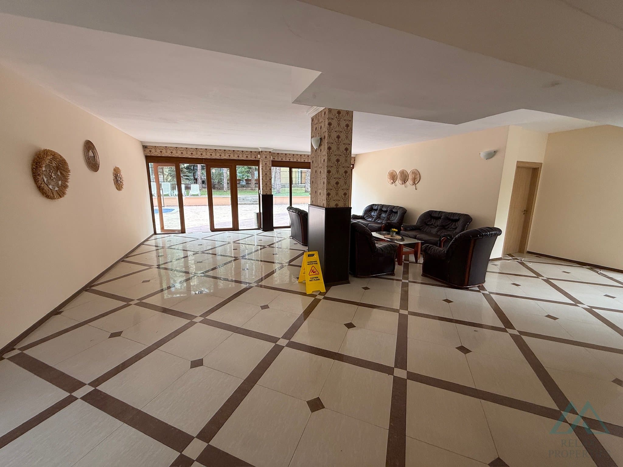 Skvělá cena! 2+kk apartmán pouhých 350 m od moře, Slunečné pobřeží - foto 12