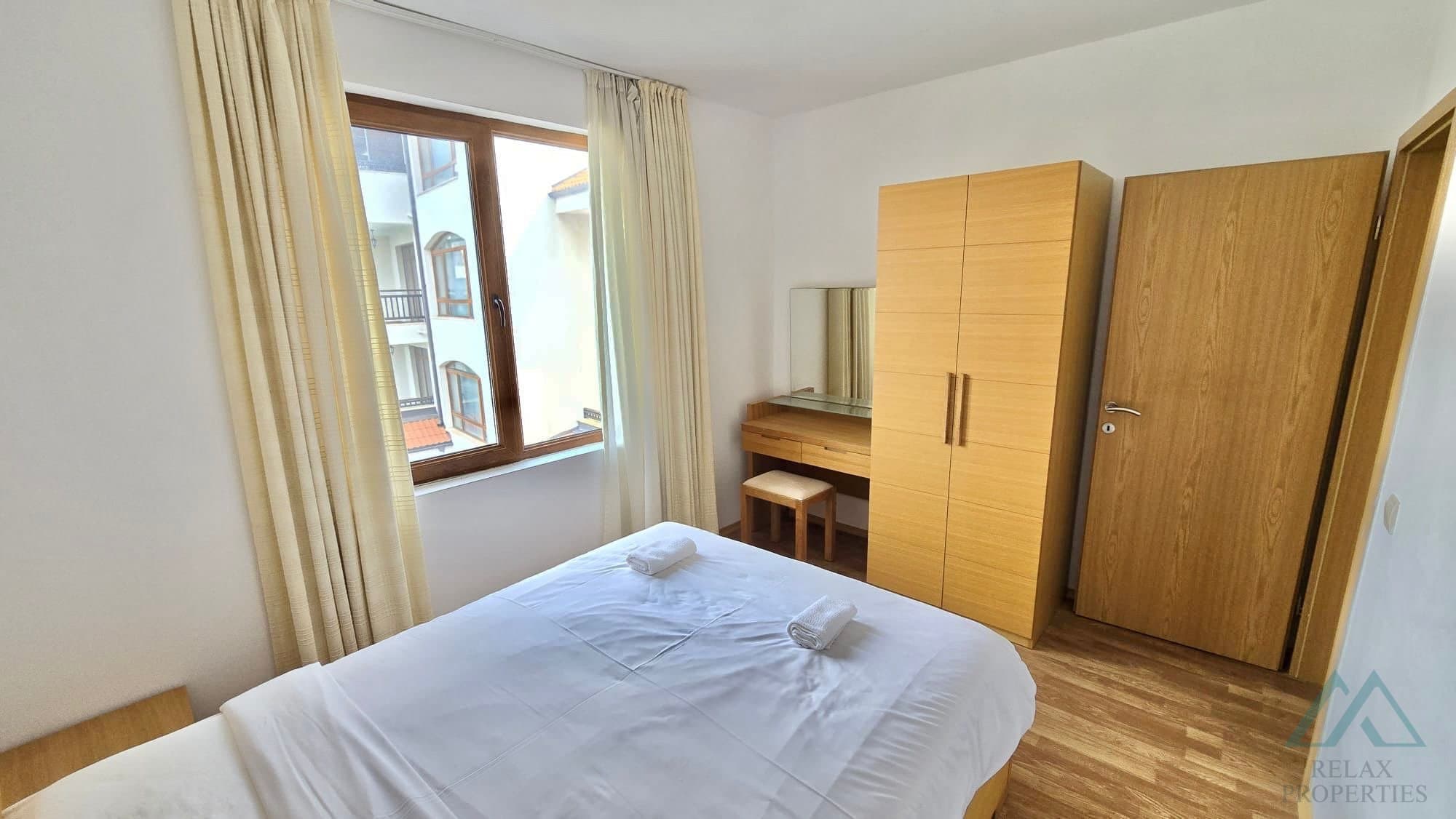 Světlý apartmán 2+kk s výhledem na bazén, 4* Vineyards SPA Resort, Aheloy - foto 8