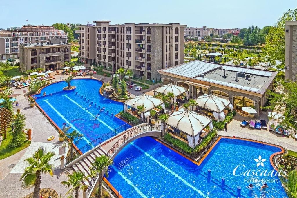Apartmán v rodinném komplexu Cascadas Family Resort, 500 m od moře, Slunečné pobřeží - foto 1