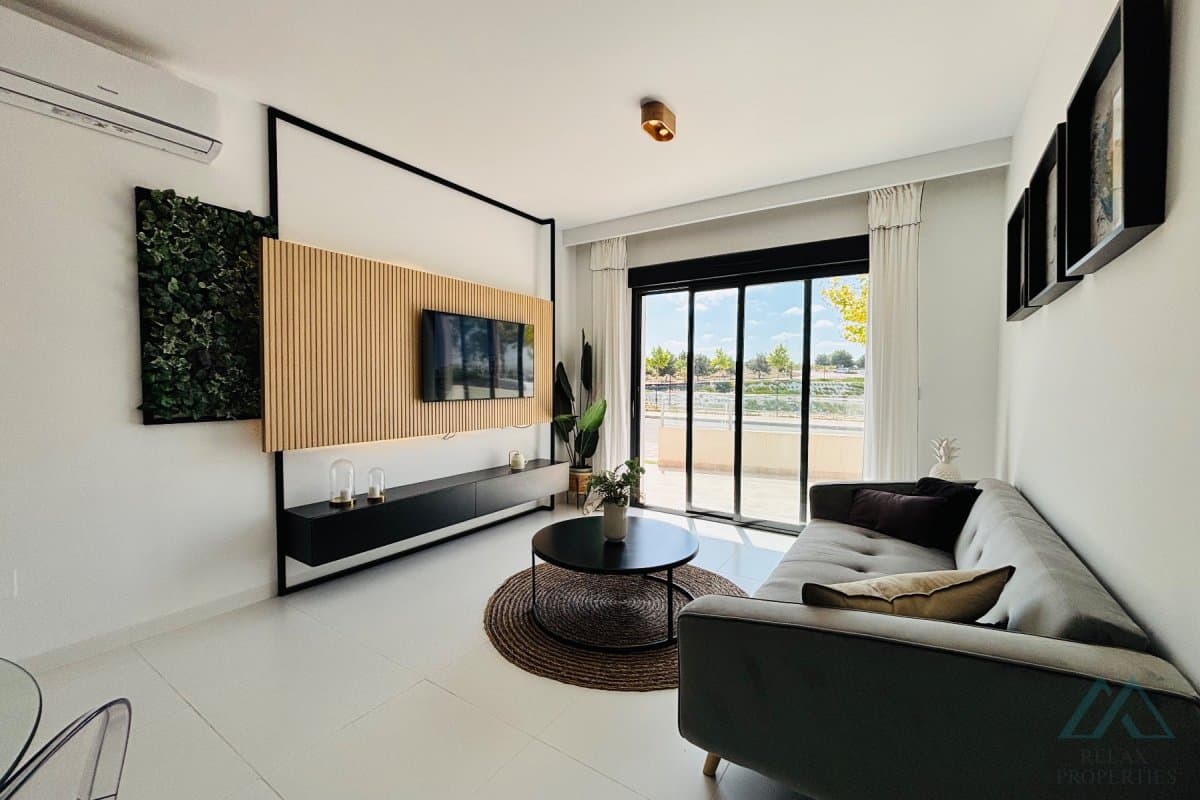 Moderní apartmány San Miguel de Salinas – novostavba u golfového resortu Las Colinas (Costa Blanca, Alicante) - foto 2