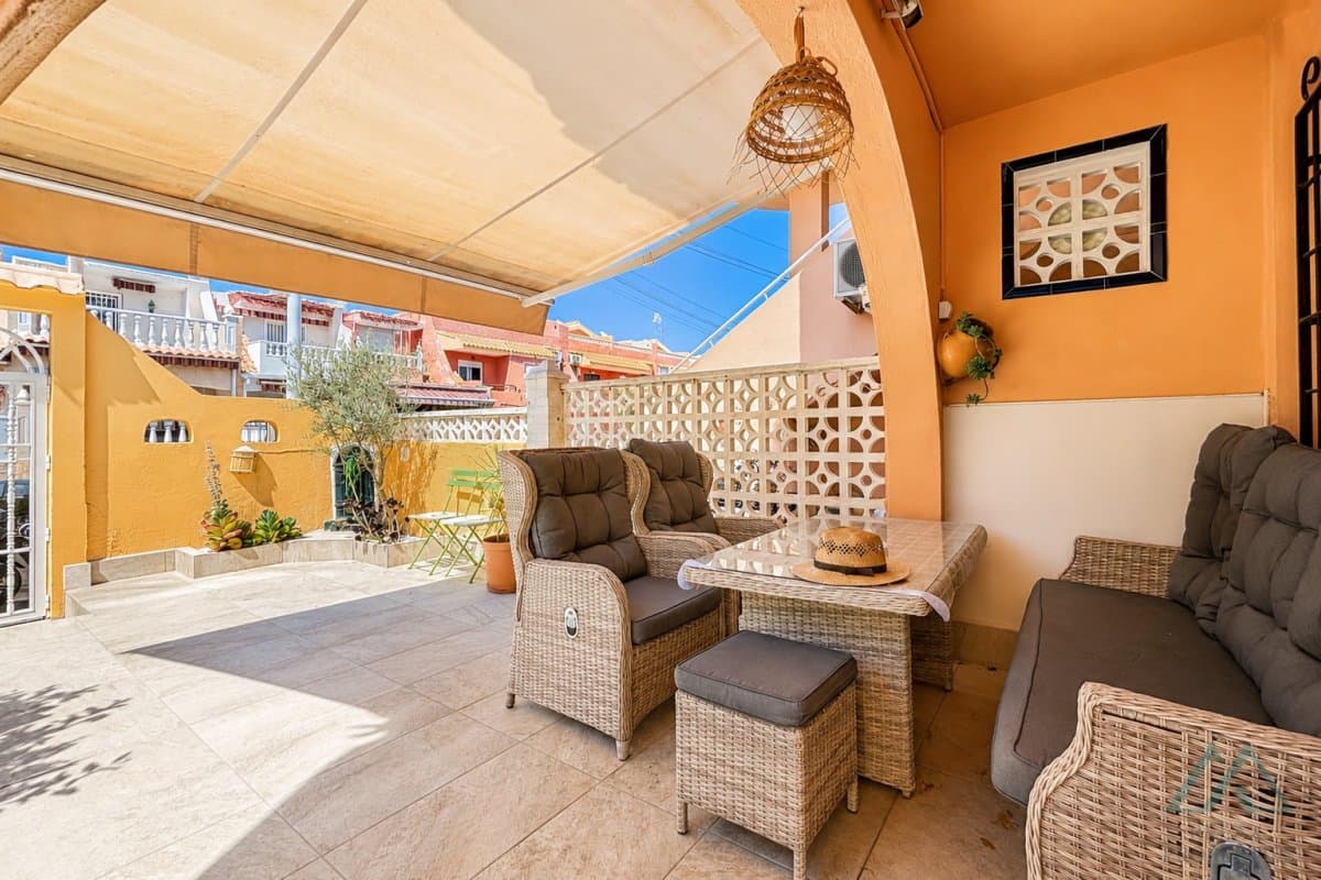 Apartmán s velkou zahradou – La Rosaleda, Torrevieja - foto 1