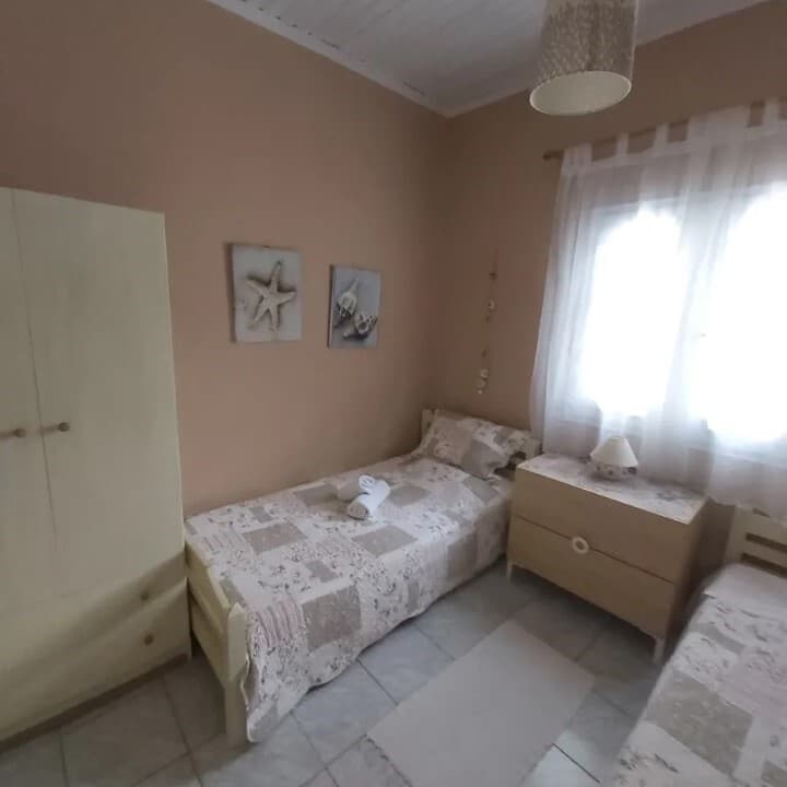Rodinný dům 110 m² na velkém pozemku jen 120 m od moře – Nikiti, Sithonie, Chalkidiki - foto 6