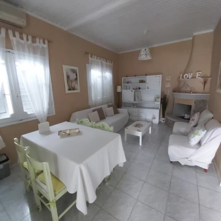 Rodinný dům 110 m² na velkém pozemku jen 120 m od moře – Nikiti, Sithonie, Chalkidiki - foto 9