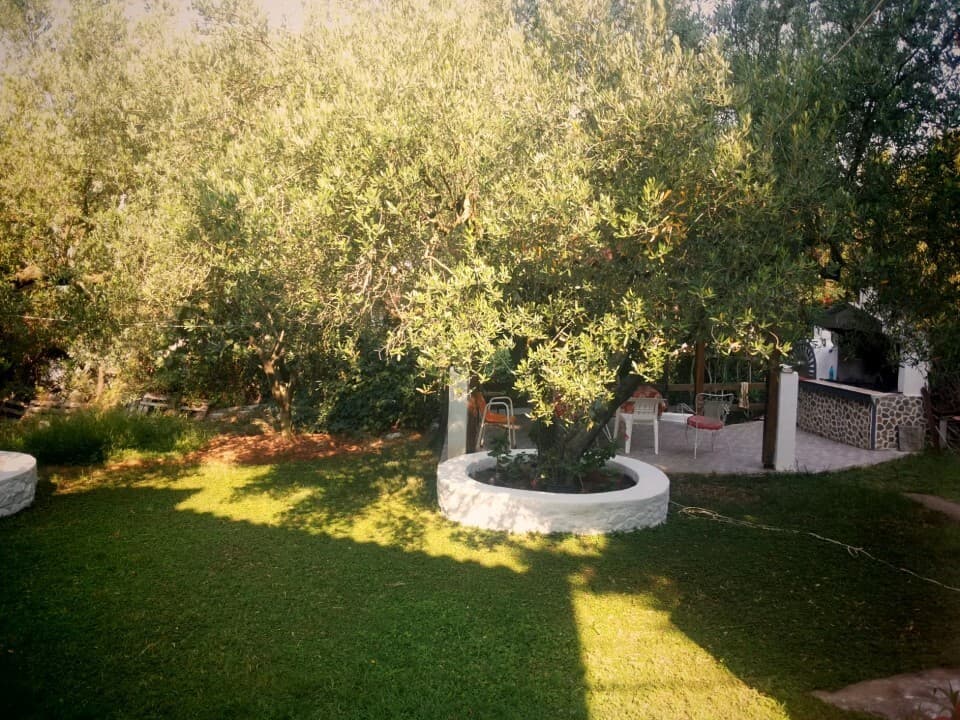 Rodinný dům 110 m² na velkém pozemku jen 120 m od moře – Nikiti, Sithonie, Chalkidiki - foto 5