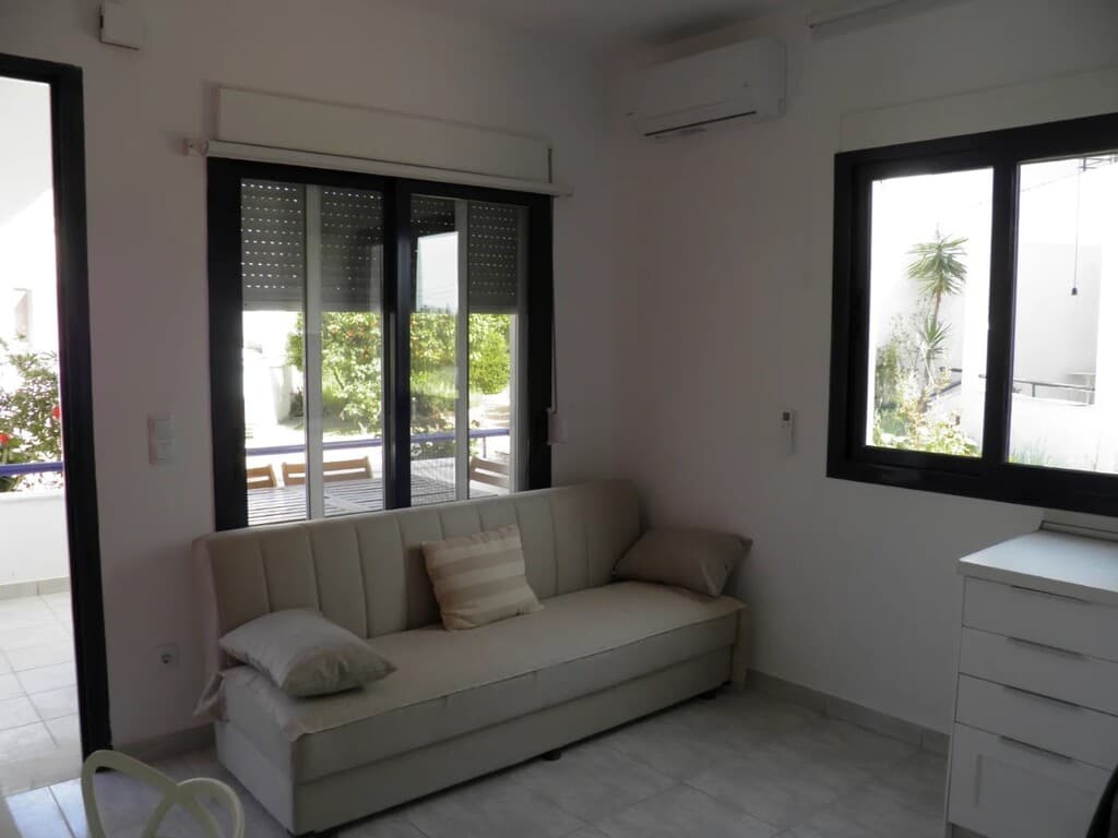 Útulný, zrekonstruovaný apartmán v oblíbeném letovisku Poseidi na Chalkidiki - foto 6