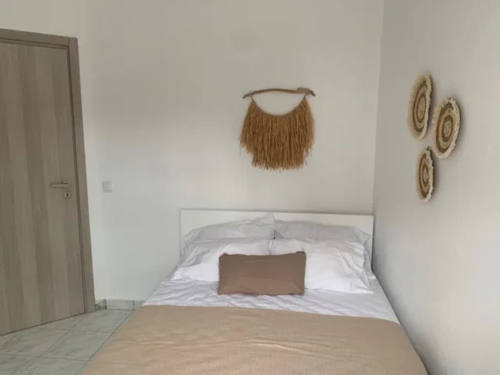 Útulný, zrekonstruovaný apartmán v oblíbeném letovisku Poseidi na Chalkidiki - foto 12