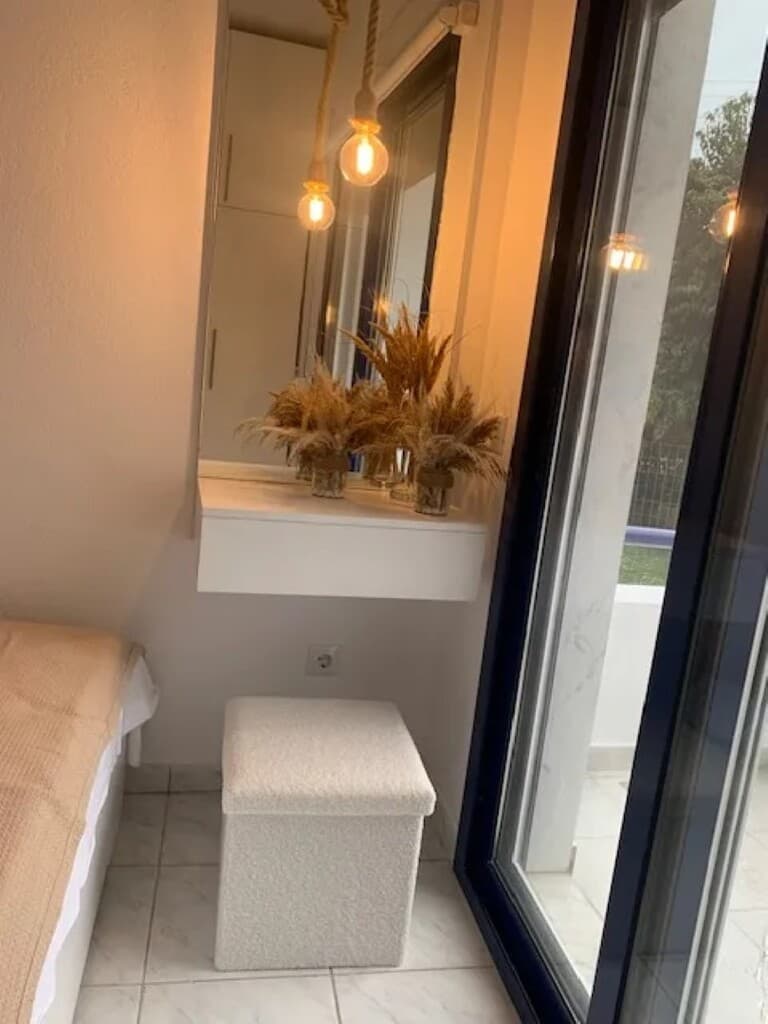 Útulný, zrekonstruovaný apartmán v oblíbeném letovisku Poseidi na Chalkidiki - foto 15