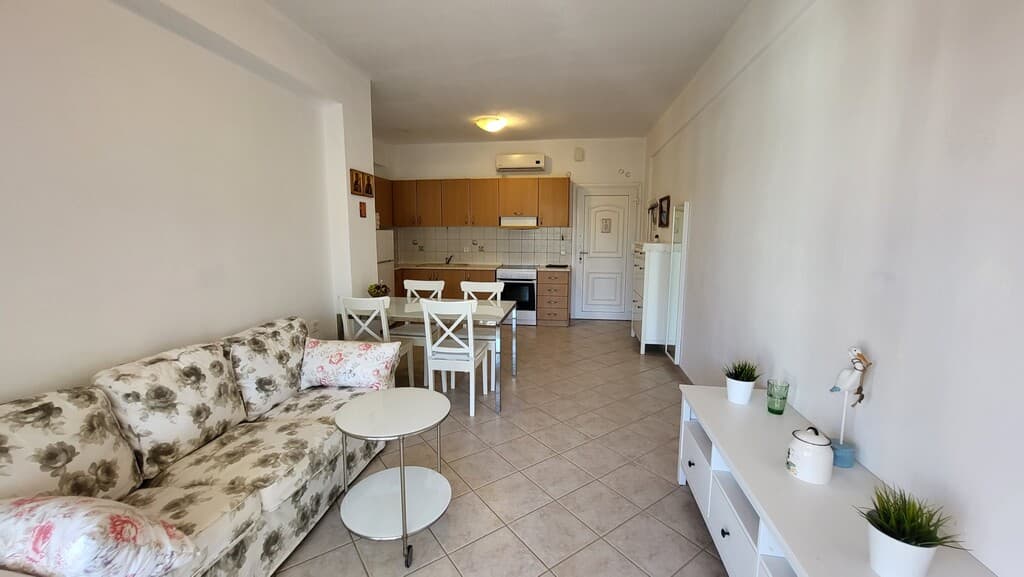 Praktický třípokojový apartmán v oblíbeném Pefkochori na Chalkidiki - foto 3
