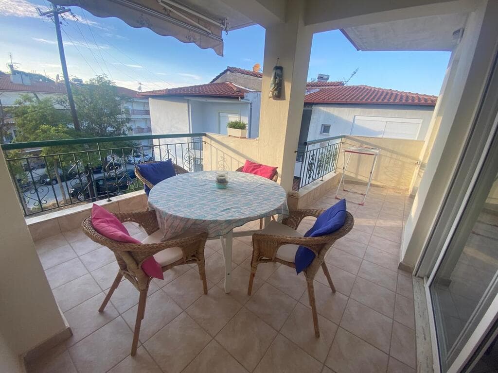Praktický třípokojový apartmán v oblíbeném Pefkochori na Chalkidiki - foto 11